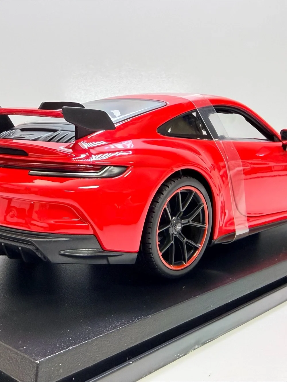 Maisto Red Porsche 911 GT3 Die-Cast Car - Special Edition